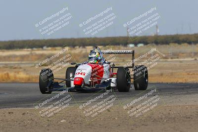 media/Oct-29-2022-CalClub SCCA (Sat) [[e05833b2e9]]/Race Group 2/Qualifying (Sweeper)/